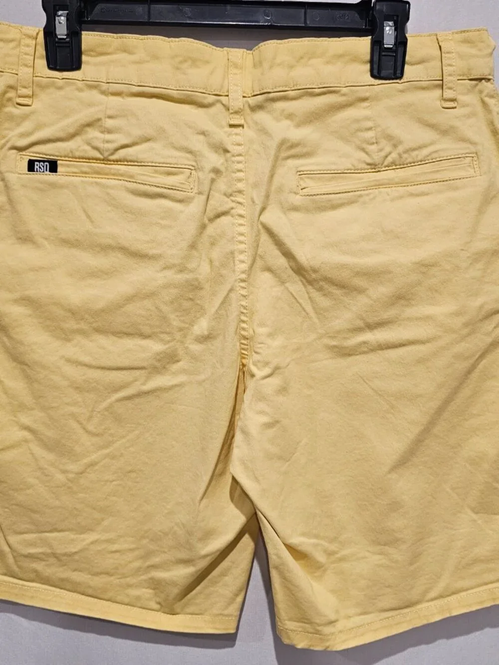 RSQ Men's Yellow Chino Shorts Classic Fit 9